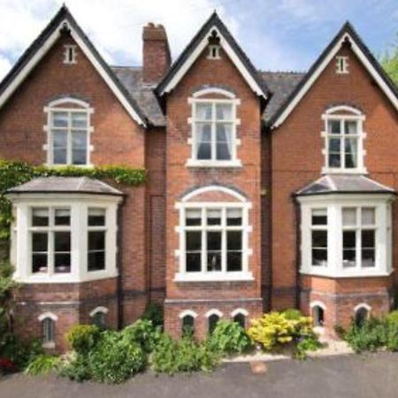 Burleigh House B And B Bed & Breakfast Tenbury Ngoại thất bức ảnh